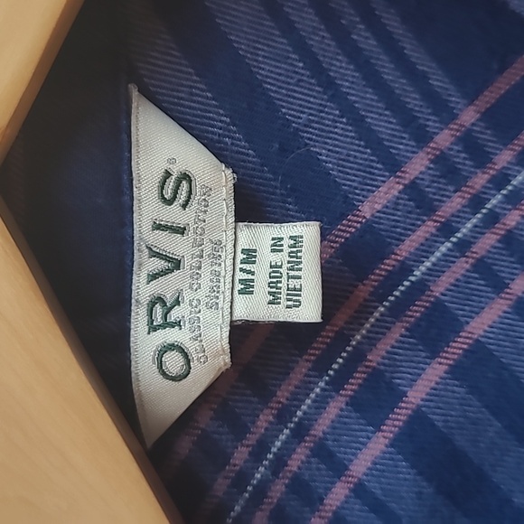 Women's Orvis shirt.  Size M - Picture 3 of 5